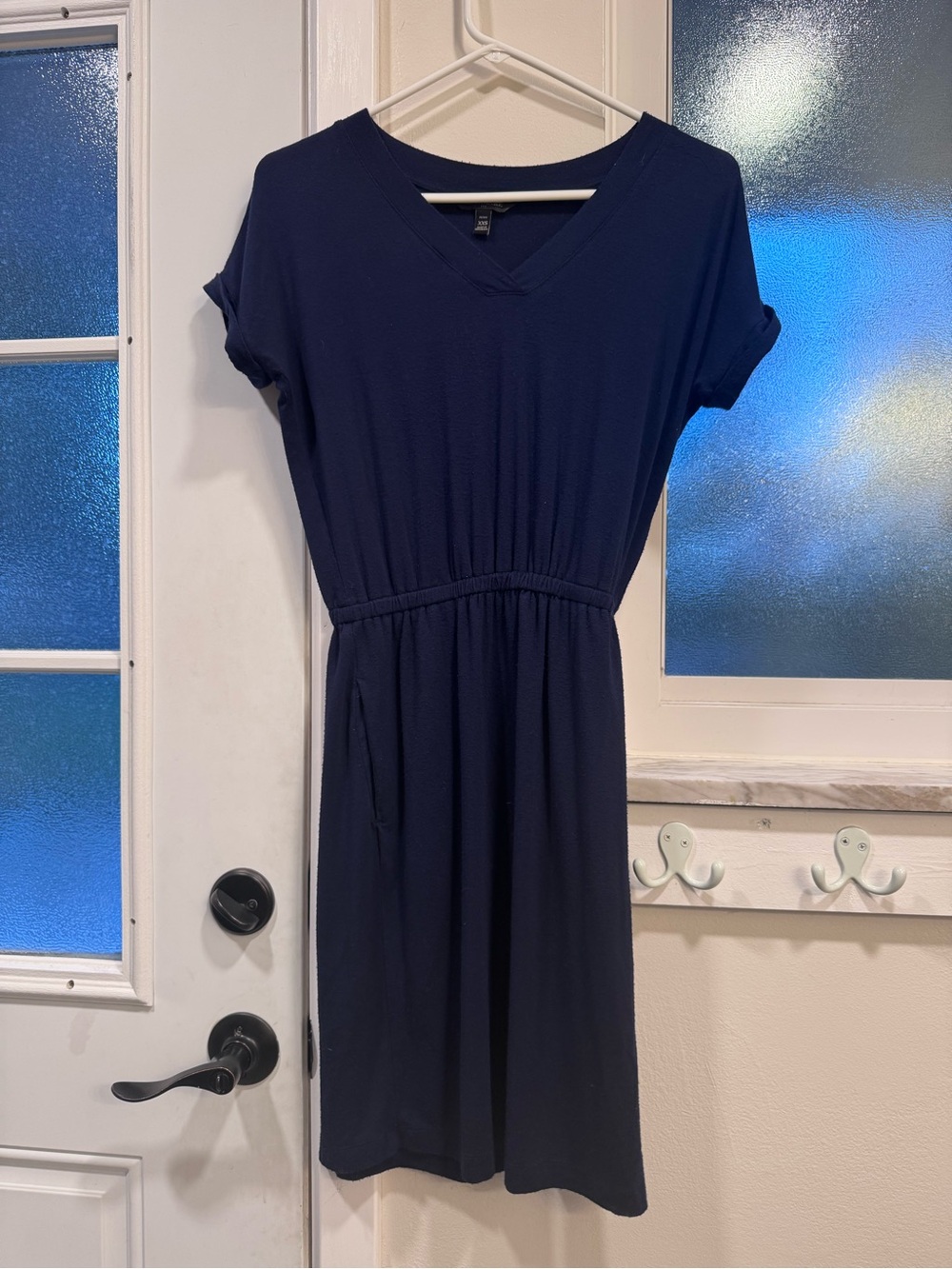 Banana Republic Navy V-Neck Elastic-Waist Midi Dress